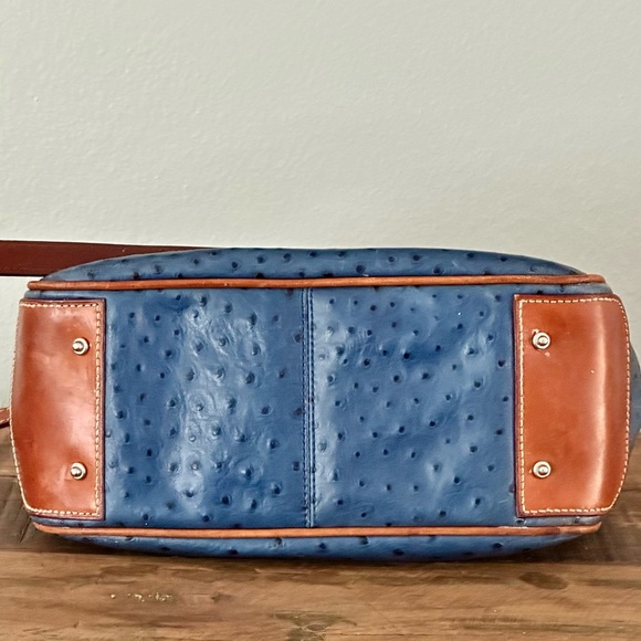 Dooney & Bourke Ostrich Embossed Leather Bag With Crossbody Strap Blue - Picture 8 of 10